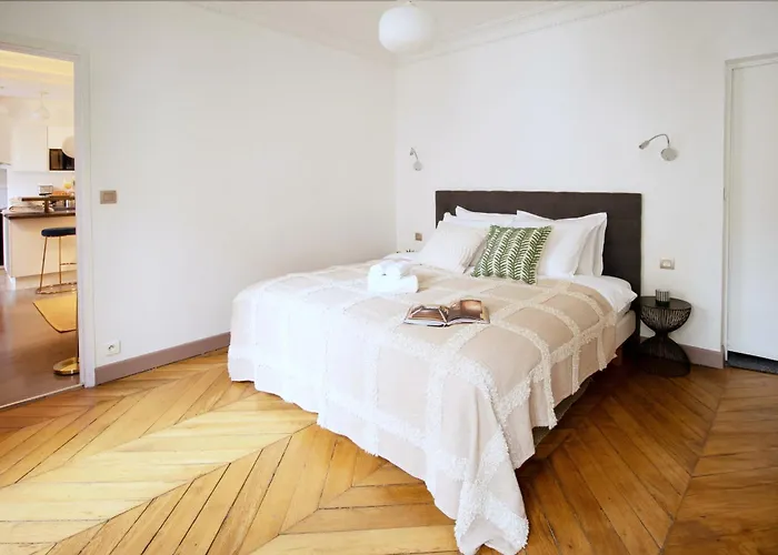 Montmartre & Batignolles - Cityapartmentstay * Paris